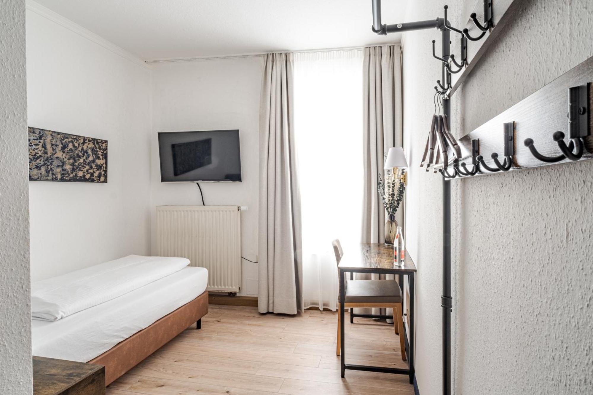 Hotel Goldener Hirsch Kaufbeuren Zewnętrze zdjęcie