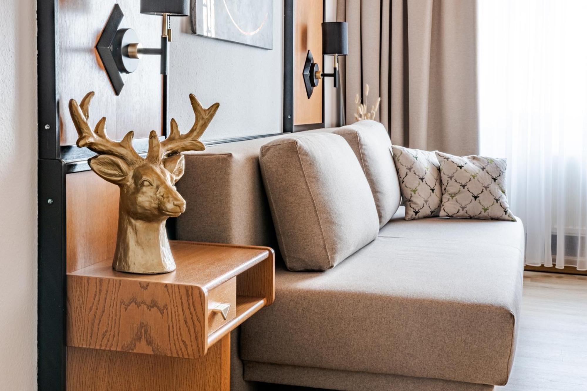 Hotel Goldener Hirsch Kaufbeuren Zewnętrze zdjęcie
