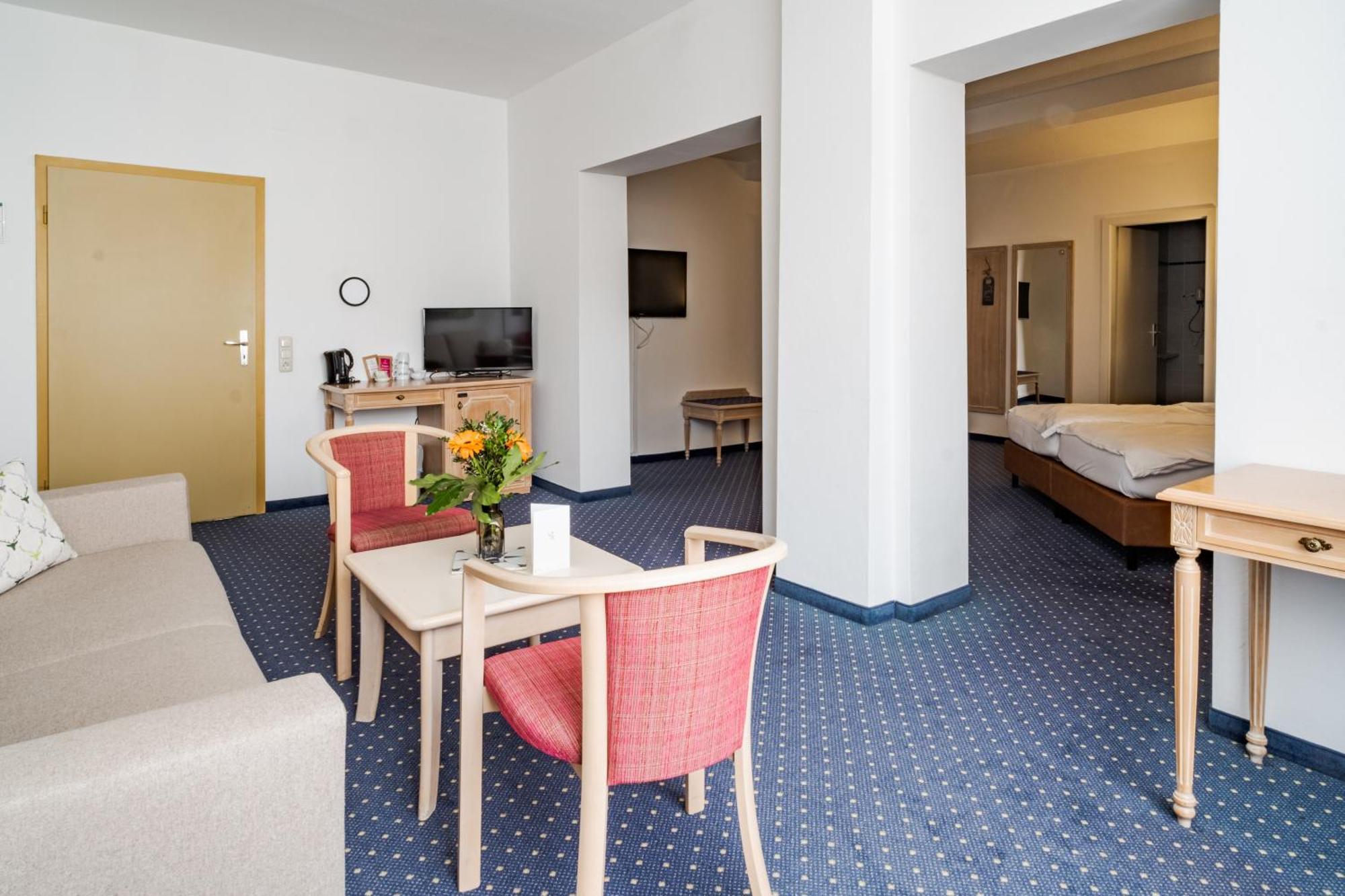 Hotel Goldener Hirsch Kaufbeuren Pokój zdjęcie